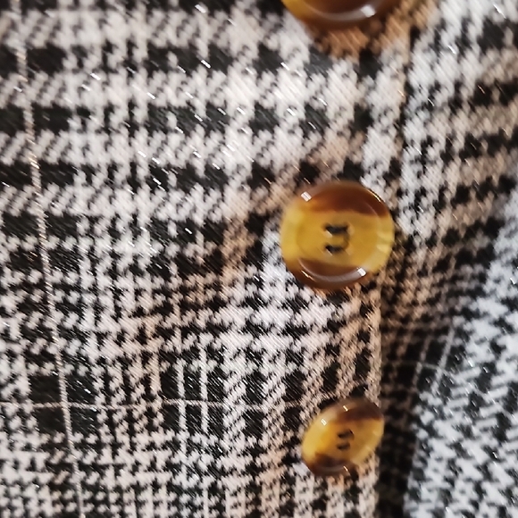 I.N. Works NWT Girls Stylish Black and White Plaid Skirt Size Small - Picture 4 of 7